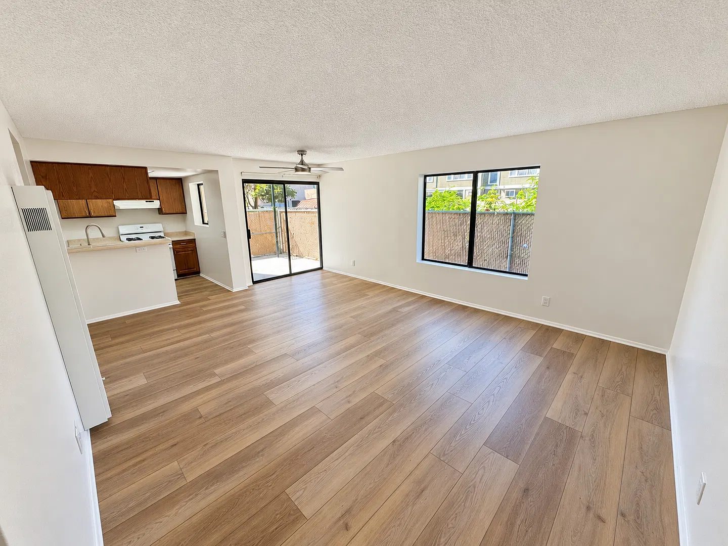 525-529 Acacia Road — Photo 3