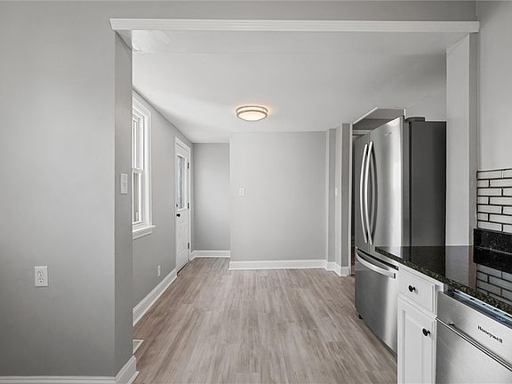 5th image of 519 Lacock St