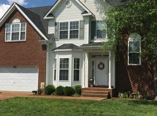 2557 Milton Ct, Thompsons Station, TN 37179