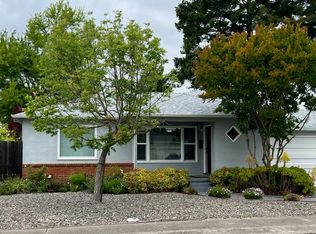 1831 Little John Ln, Santa Rosa, CA 95405