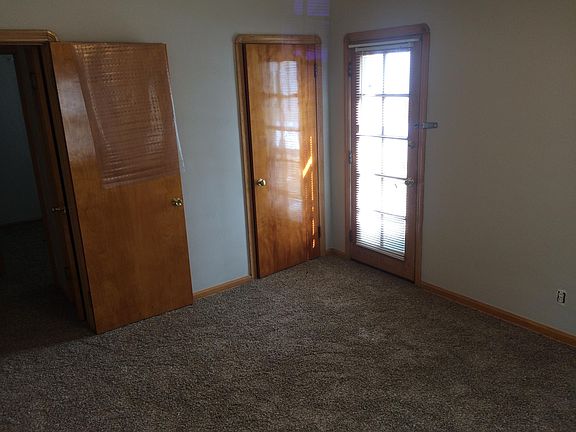 5th image of 5609 Warwick Dr