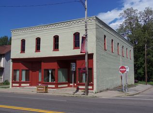 2 N Main St, Manchester, NY 14504