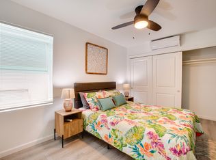 1966 Pacific Beach Dr, San Diego, CA 92109