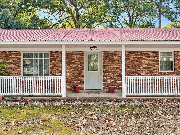 10624 Glendale Rd, Pine Bluff, AR 71603