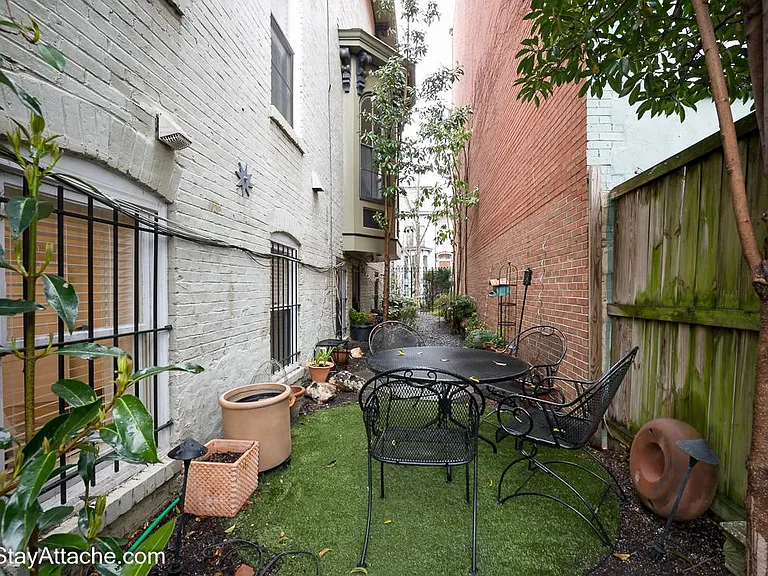 1334 Corcoran St NW #B — Photo 14