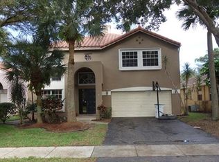 6765 NW 75th Pl, Parkland, FL 33067