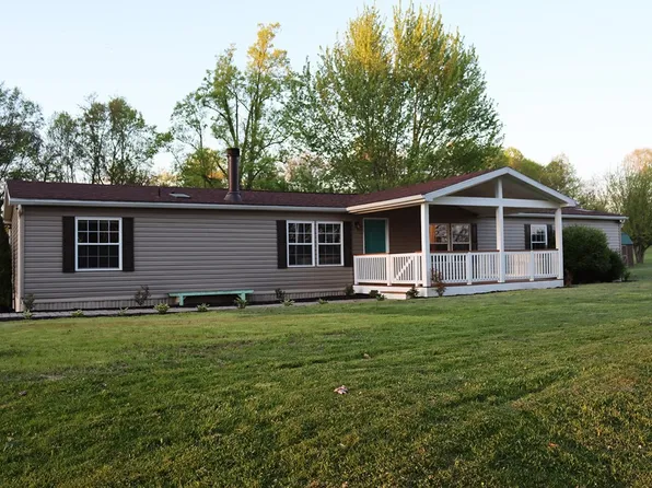 227 Morris Buncic Rd, Smithfield, PA 15478