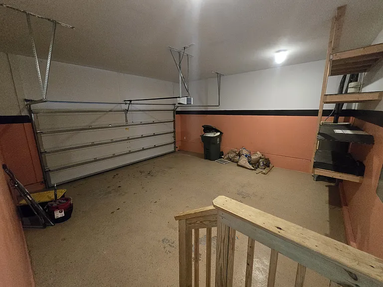 3917 Valley Side Ct — Photo 21