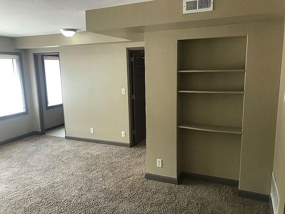 2nd image of 1641 J St #101