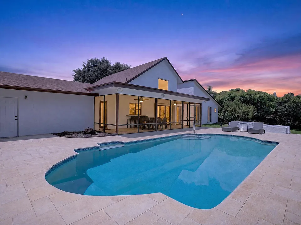 1640 SW 120th Ter