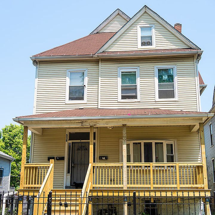 1st image of 516 W Englewood Ave