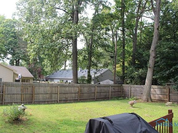4th image of 4815 Brinthaven Dr