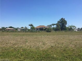 1401 NE 20th Ave, Cape Coral, FL 33909