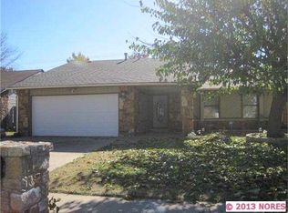 4521 W Reno St, Broken Arrow, OK 74012