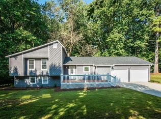 3275 Carmel Dr, Douglasville, GA 30135