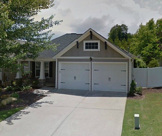 1st image of 210 Winthrope Dr