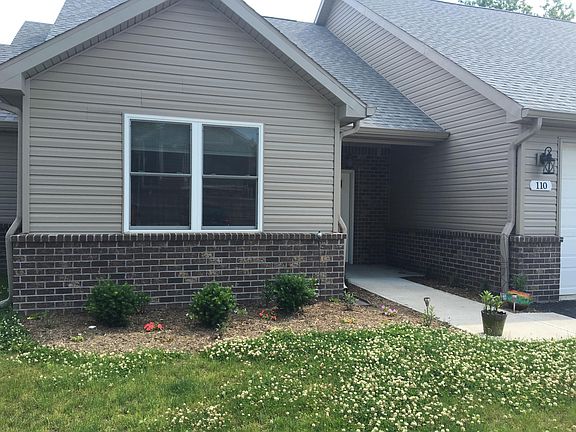 3rd image of 10945 Cornell St #100