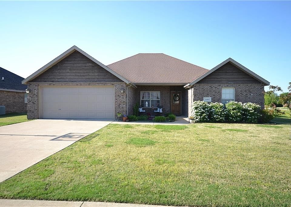 1st image of 11057 Meadowsweet Dr