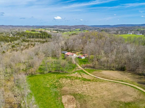 619 Seaman Rd, Peebles, OH 45660