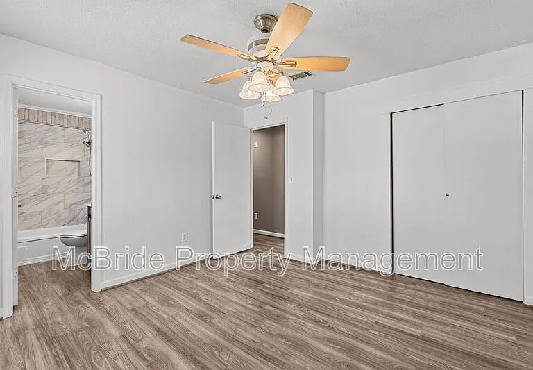 3615 Goldfinch Dr — Photo 14