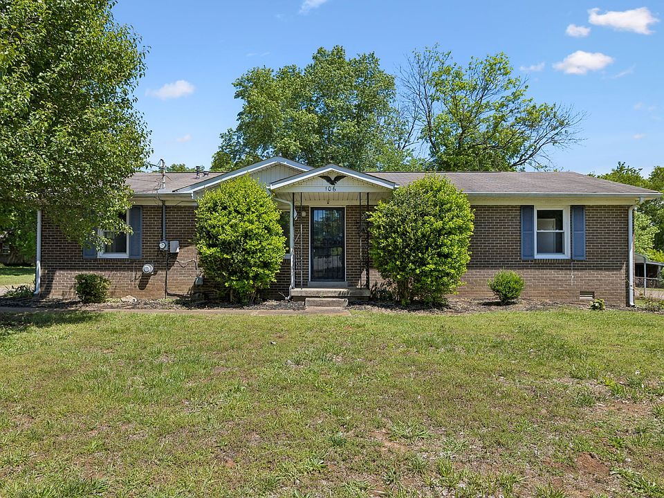 1st image of 106 Oak Park Dr