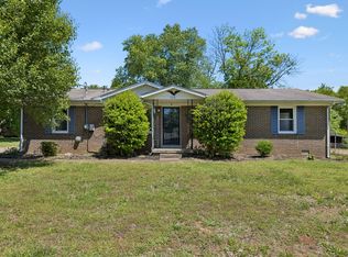 106 Oak Park Dr, Columbia, TN 38401