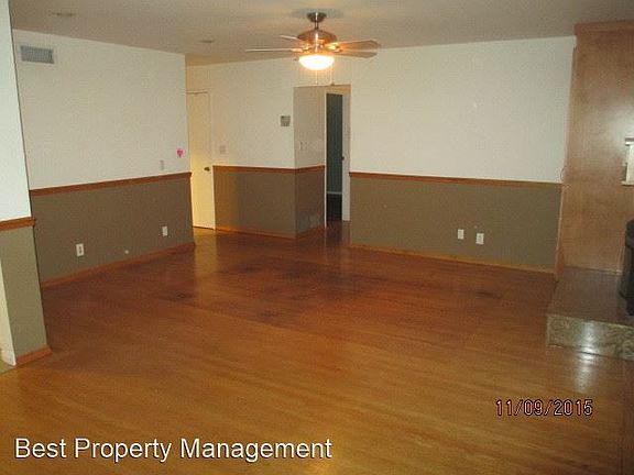 4th image of 30845 Carroll Ave