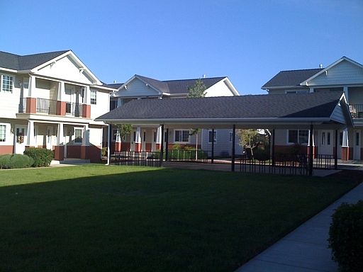 Beautifully maintained grounds