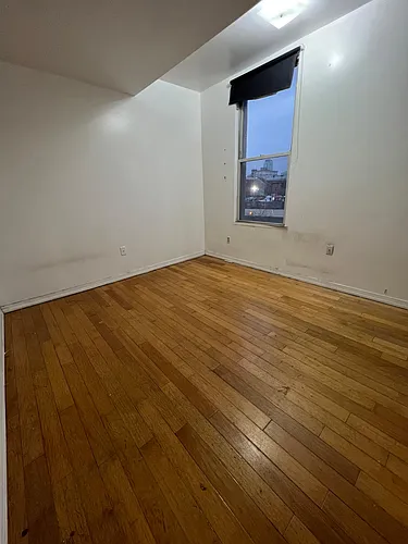 1237 Vine St #2 Photo 1