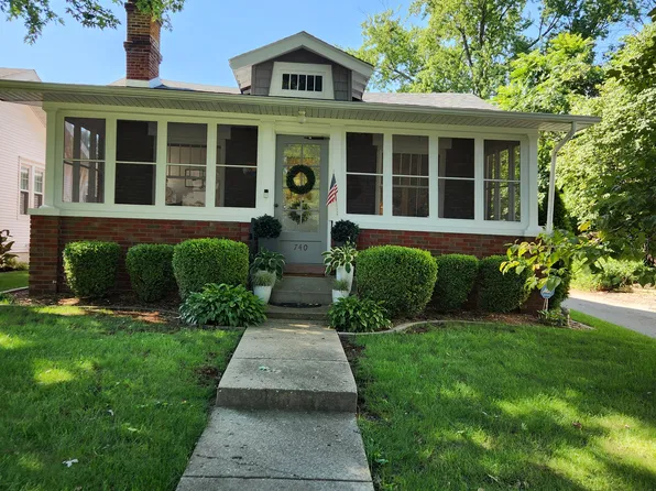 740 W Woodland Ave, Springfield, IL 62704