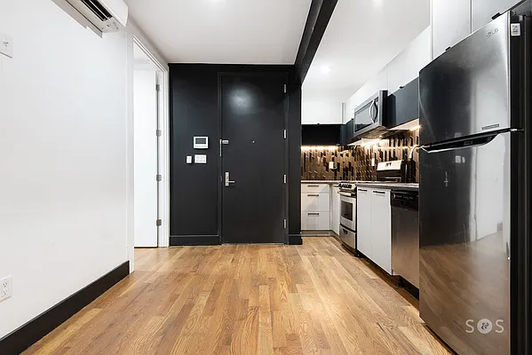 Rented by Brick&Mortar | media 15