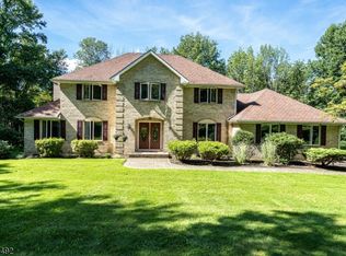 1 Garner Rd, Bloomsbury, NJ 08804