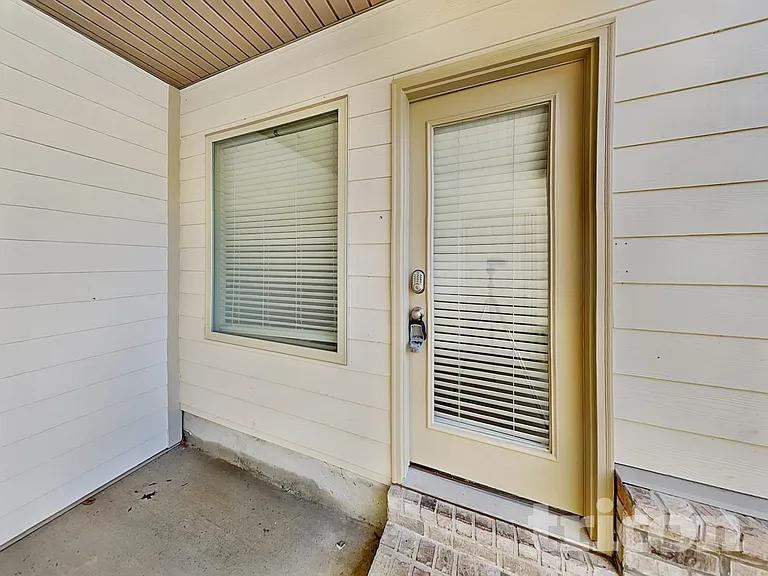 2151 Cason Ln — Photo 14