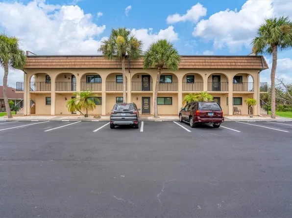 235 Rotonda Blvd W Unit C203, Rotonda West, FL 33947