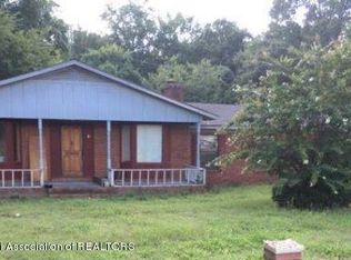129 Noblin Rd, Cleveland, MS 38732