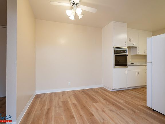 5th image of 642 Blythe Ct APT 21