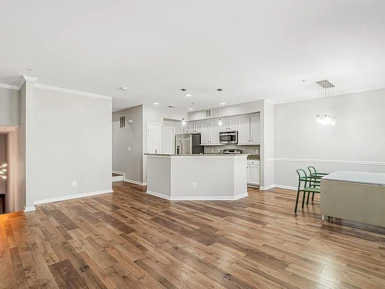 4888 Dane Ridge Cir — Photo 3
