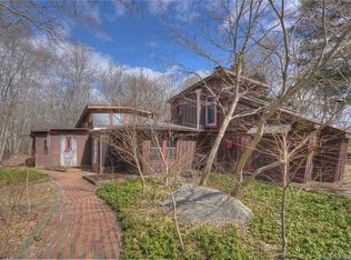 9 Joy Ave, Stonington, CT 06378