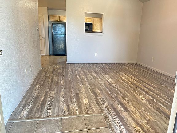 2nd image of 4707 John David Dr APT B