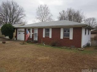 1413 Smithwick Dr, Jacksonville, AR 72076