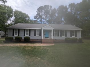 8296 Briarthorn Ct, Mechanicsville, VA 23116