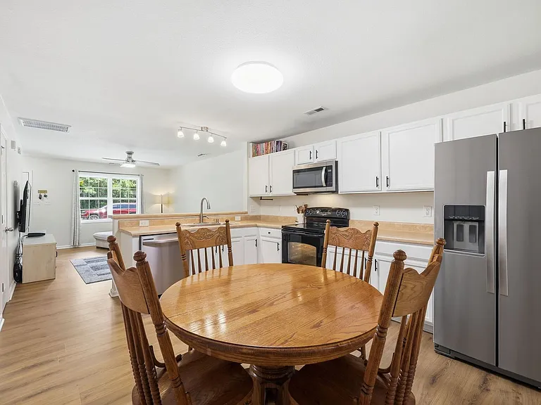 1404 Old Folkstone Rd #7 — Photo 13