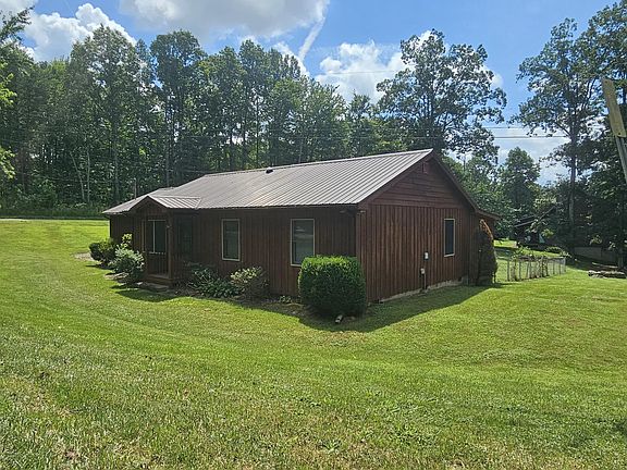 2nd image of 11 Pretty Ridge Rd
