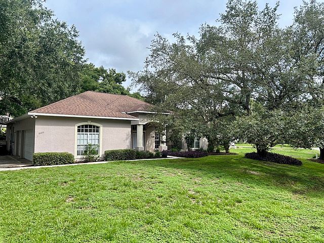 1st image of 10433 Lake Hill Dr