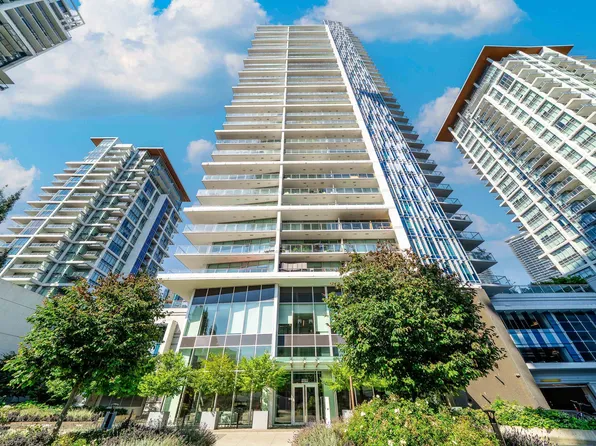 2311 Beta Ave #1702, Burnaby, BC V5C 0M1