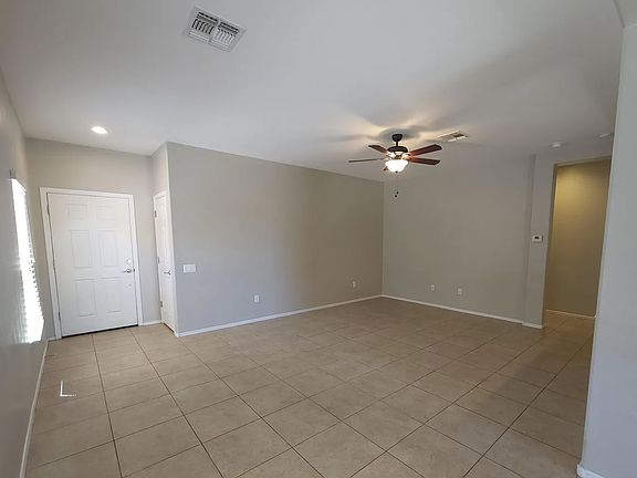 2nd image of 882 W Via De Gala