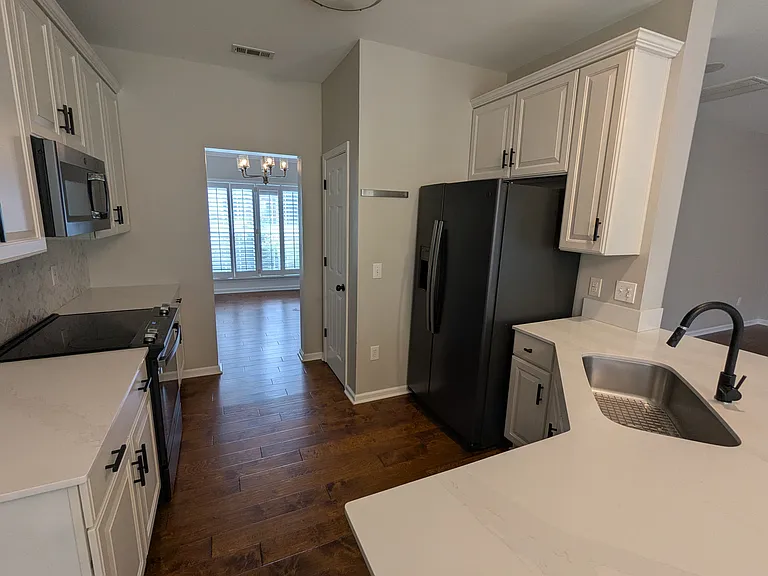 5 Criterion Dr — Photo 6