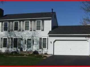 1813 Chatham Ave, Arden Hills, MN 55112