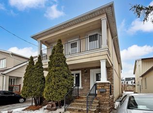 950 Greenwood Ave, Toronto, ON M4J 4C3