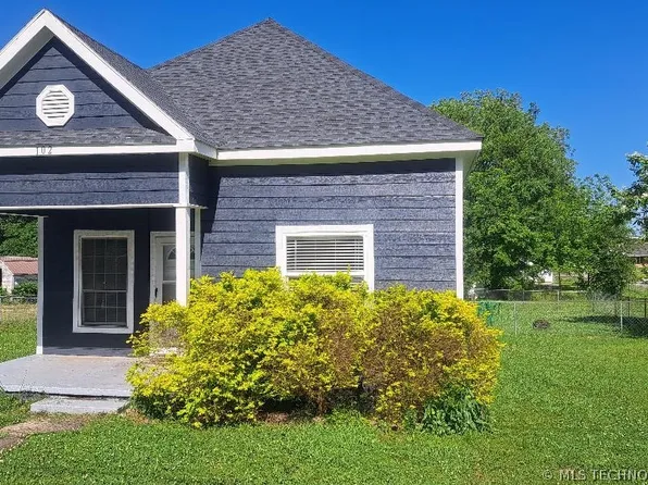 102 N 8th St, McAlester, OK 74501